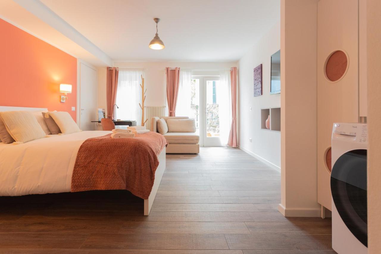 Enchanted Como Lake - Tremezzo Apartments By Rent All Como Экстерьер фото
