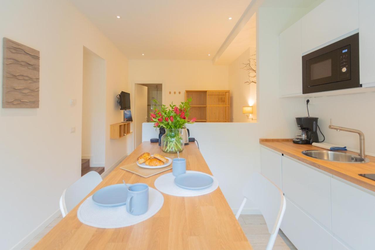 Enchanted Como Lake - Tremezzo Apartments By Rent All Como Экстерьер фото